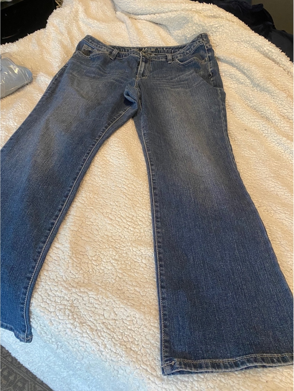 Apt.9 Women’s Size 16 Modern Bootcut Jeans Dark Wash Embellished Pockets Stretch